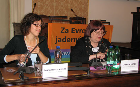 Ivona Novomestská a Joanne Landy