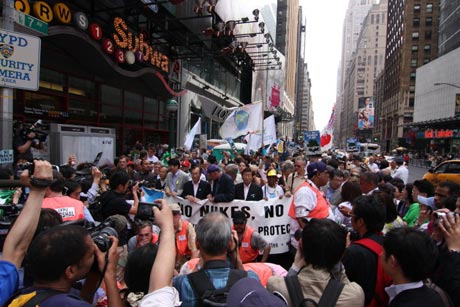 Pochod New Yorkem za jaderné odzbrojení